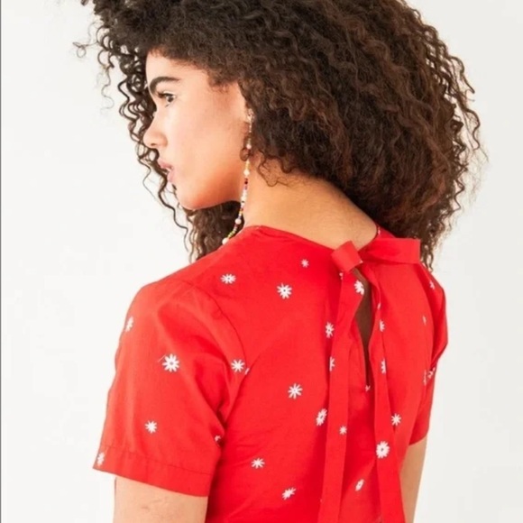 Ban.do Red Dress with Daisy White Floral Pattern Back Tie Front Pockets Sz Large - Picture 2 of 11